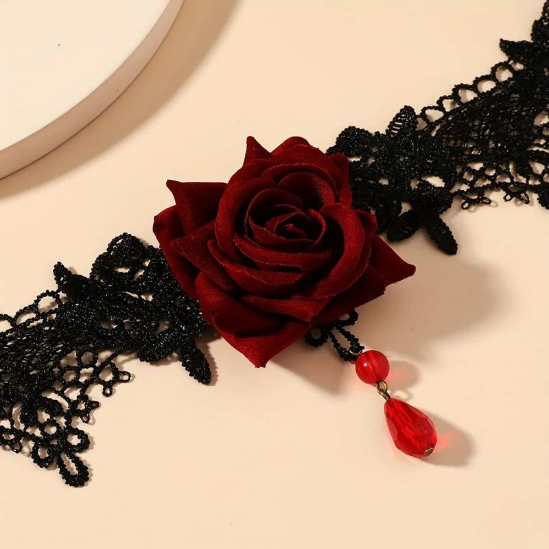 Choker s červenou růží